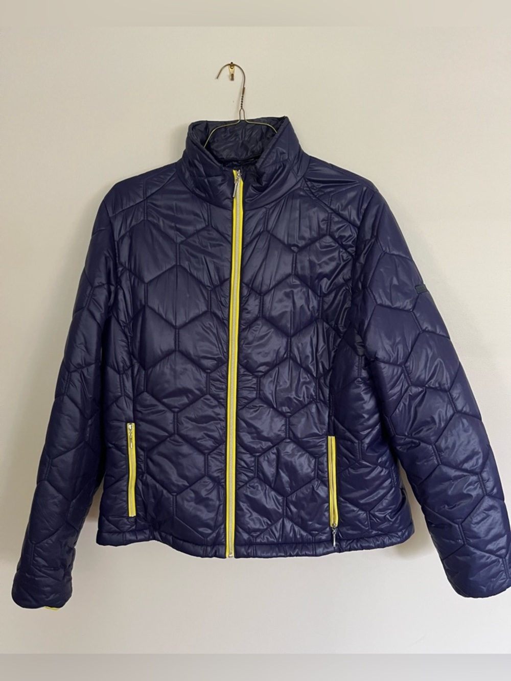Scottevest Navy Jacket with Yellow Accents